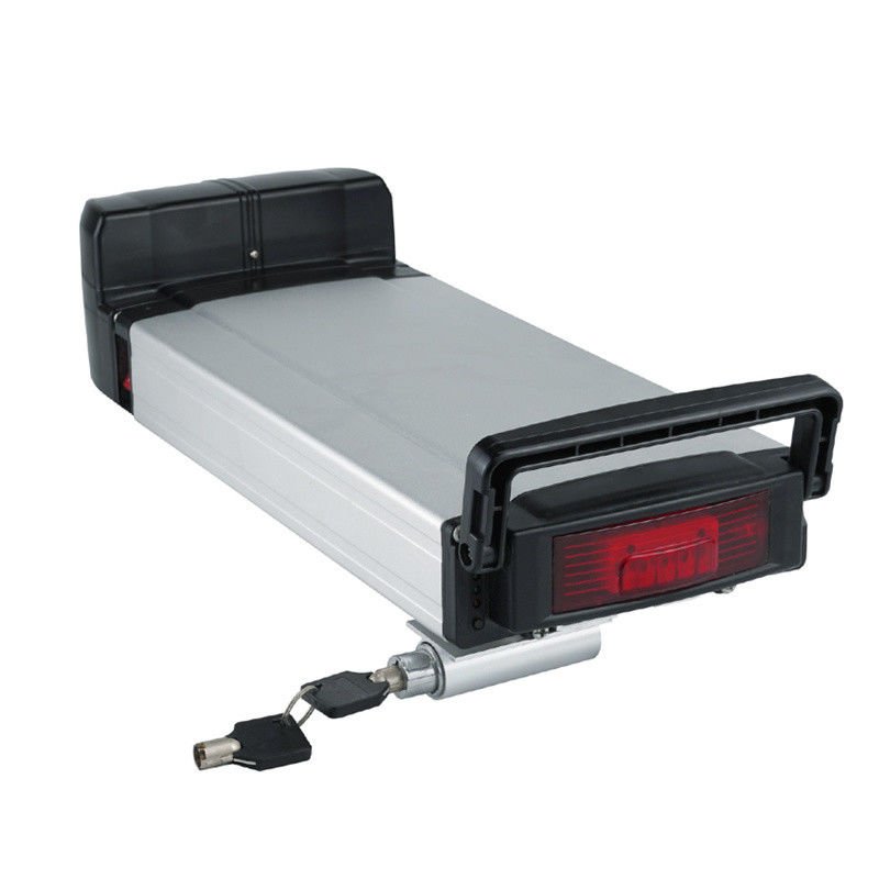 Lange cyclus 48V 250W 500W zilveren achterrek oplaadbare ebike batterij Fiets Accufahrrad Akku Akku Fur Elektrofahrrader OEM/ODM batterijpakket Lithiumbatterij
